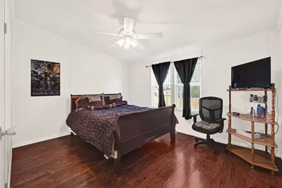 3233 Clarksville Street, La Porte, TX 77571 - Photo 14