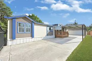 3233 Clarksville St, La Porte, TX 77571 - Photo 2