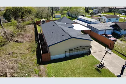 3233 Clarksville Street, La Porte, TX 77571 - Photo 26