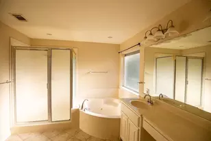 2905 Oakwood Drive, Brenham, TX 77833 - Photo 16