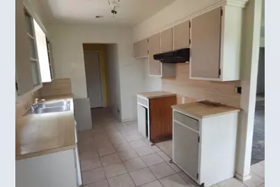 5431 45th Street, Lubbock, TX 79414 - Photo 6