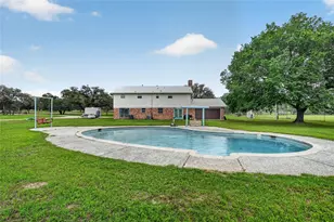 6072 Co Rd 122, Hallettsville, TX 77964 - Photo 30