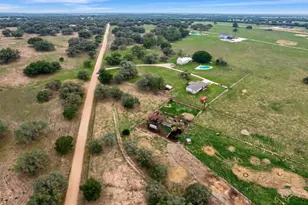 6072 Co Rd 122, Hallettsville, TX 77964 - Photo 50