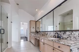 5208 Blossom St, Houston, TX 77007 - Photo 6