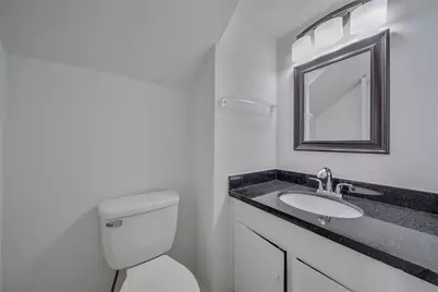 1403 Blalock Road #15, Houston, TX 77055 - Photo 10