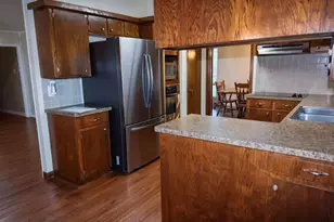 9303 Sharpview Dr, Houston, TX 77036 - Photo 2