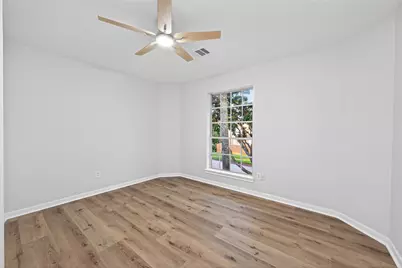 8010 Ashley Circle Drive N, Houston, TX 77071 - Photo 28