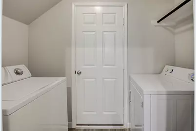 6544 Castle Loch Court, Houston, TX 77048 - Photo 10