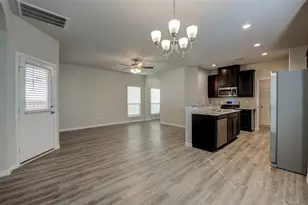 6544 Castle Loch Ct, Houston, TX 77048 - Photo 6