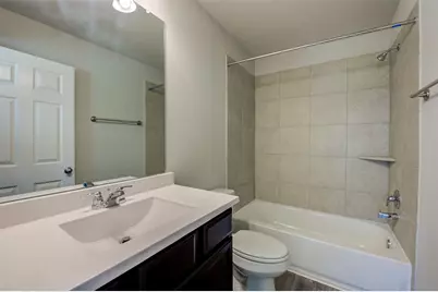 6544 Castle Loch Court, Houston, TX 77048 - Photo 16