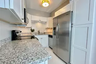 2601 Bellefontaine St, Houston, TX 77025 - Photo 1