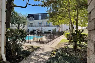 2601 Bellefontaine St, Houston, TX 77025 - Photo 14