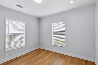 905 Dorothy Street, Houston, TX 77008 - Photo 12