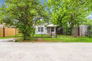 905 Dorothy St, Houston, TX 77008 - Photo 4