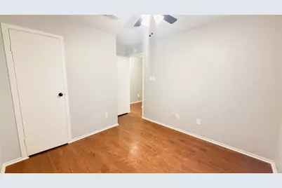 31 Dellforest Court, The Woodlands, TX 77381 - Photo 6