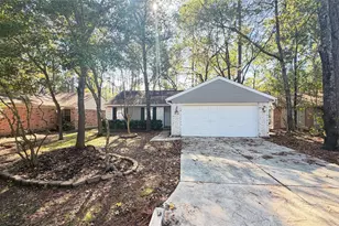 31 Dellforest Ct, The Woodlands, TX 77381 - Photo 1