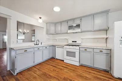 2824 Meadow Brook Court, League City, TX 77573 - Photo 2