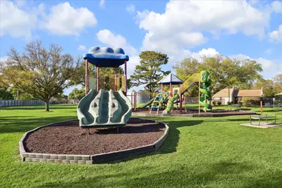 2824 Meadow Brook Court, League City, TX 77573 - Photo 34