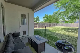 8810 Carousel Ln A, Houston, TX 77080 - Photo 36