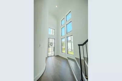 8810 Carousel Lane A, Houston, TX 77080 - Photo 6