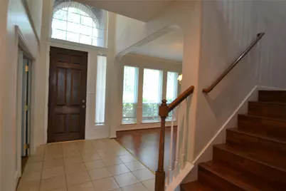 12110 Laurel Court, Stafford, TX 77477 - Photo 4