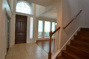 12110 Laurel Ct, Stafford, TX 77477 - Photo 4