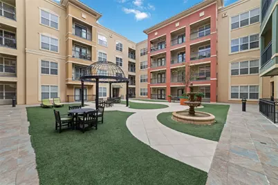 1711 Old Spanish Trail #203, Houston, TX 77054 - Photo 14