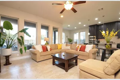 9515 Scanlan Heights Lane, Missouri City, TX 77459 - Photo 8