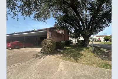 5921 Arncliffe Drive #5921, Houston, TX 77088 - Photo 4