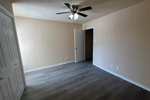 5921 Arncliffe Dr, Houston, TX 77088 - Photo 10