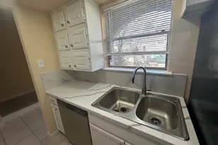 5921 Arncliffe Dr, Houston, TX 77088 - Photo 24