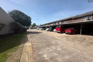 5921 Arncliffe Dr, Houston, TX 77088 - Photo 6