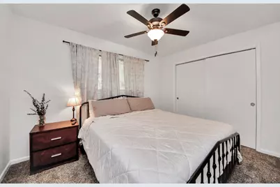 10214 Waving Fields Drive, Houston, TX 77064 - Photo 34
