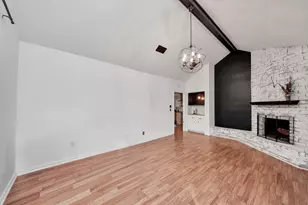 10214 Waving Fields Dr, Houston, TX 77064 - Photo 8