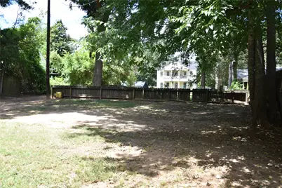 711 Lamar Ave, Crockett, TX 75835 - Photo 8