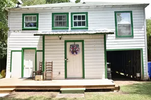 711 Lamar Ave, Crockett, TX 75835 - Photo 1
