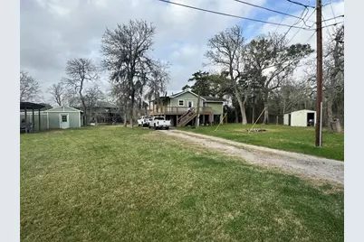 615 Shady Oaks Harbor, Alvin, TX 77511 - Photo 8