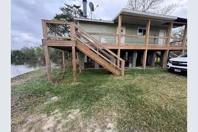 615 Shady Oaks Harbor, Alvin, TX 77511 - Photo 6