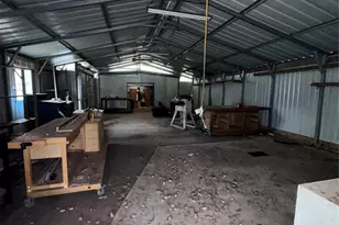 902 1st St, Louise, TX 77455 - Photo 14