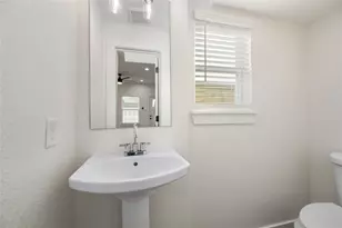 6417 Eastland St, Houston, GA 77028 - Photo 10