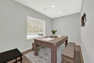 10317 Lake Rd, Houston, TX 77070 - Photo 8