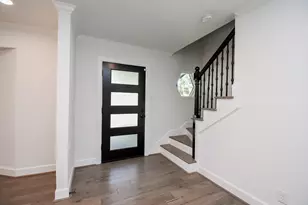 13827 Kimberley Ln, Houston, TX 77079 - Photo 4