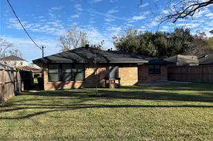 2223 Hialeah Dr, Houston, TX 77018 - Photo 26