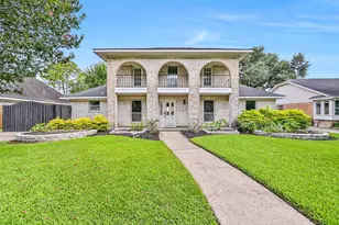 9322 Petersham Dr, Houston, TX 77031 - Photo 1