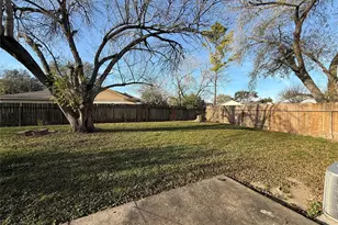 4702 Ridgemar Cir, Houston, TX 77053 - Photo 14