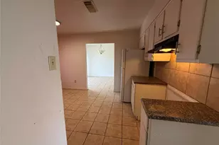 4702 Ridgemar Cir, Houston, TX 77053 - Photo 6