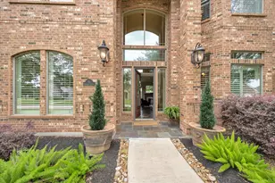 51 Deerwood Ct, Lake Jackson, TX 77566 - Photo 6