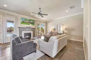 51 Deerwood Ct, Lake Jackson, TX 77566 - Photo 18