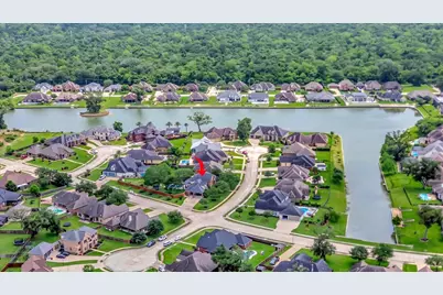 51 Deerwood Court, Lake Jackson, TX 77566 - Photo 46