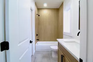 1618 Weber St, Houston, TX 77007 - Photo 10